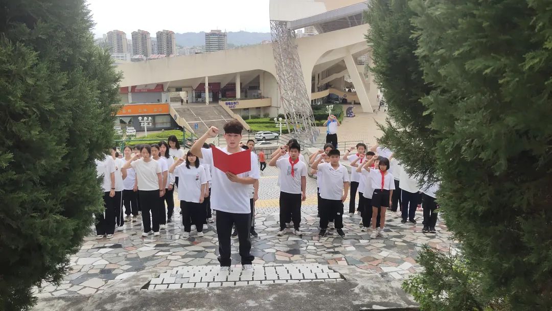 珠海体育运动市学校在哪里_珠海市体育运动学校_珠海体育运动学校招生标准