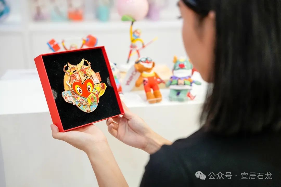 奥运举重冠军吴数德简历_举重运动员吴数德_奥运举重冠军吴数德